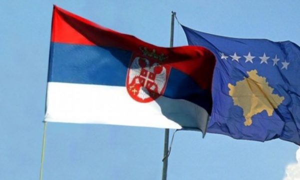 Seanca në parlamentin serb shihet si kërcënim për Kosovën