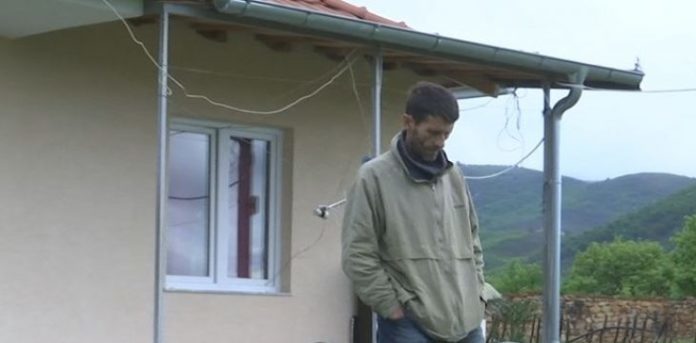 Ish-luftëtarit të UÇK-së i bëhet zgjidhje për shkollimin e fëmijëve