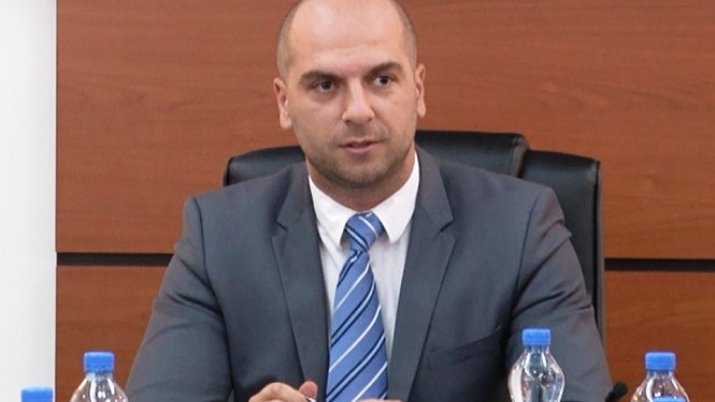 “Kosova s’mund të formojë gjykatë ndërkombëtare, por vetëm këshill për pajtim”