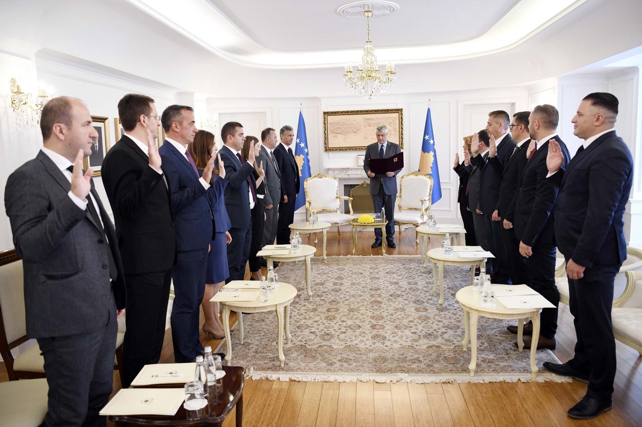 Betohen 12 prokurorë të rinj