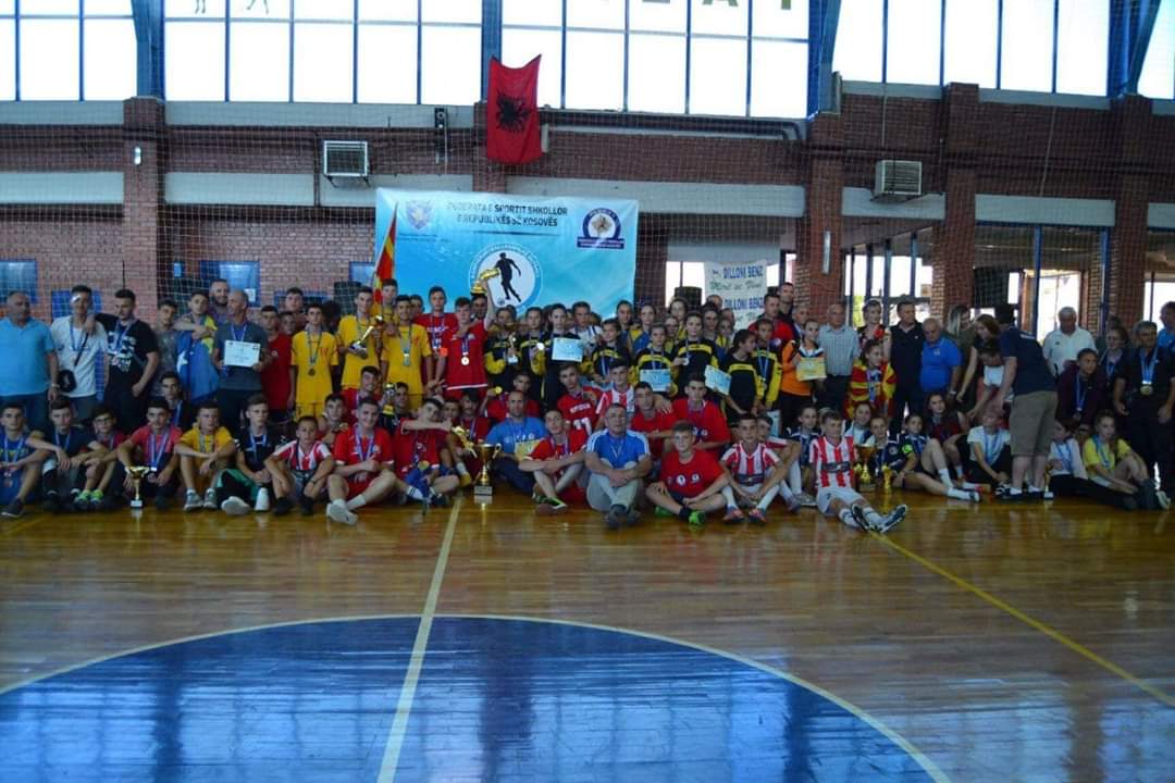 Federata e Sportit Shkollor organizoi për herë të parë kampionatin ballkanik në futsall