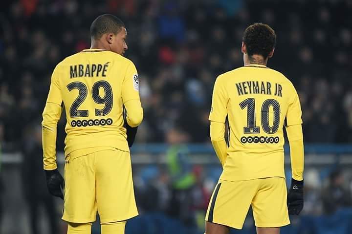 PSG i vendos çmimin yllit të skuadrës
