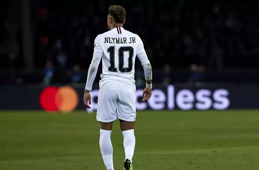 Real Madridi me super ofertë për Neymarin