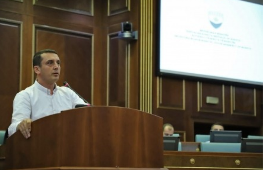 Ministri Gashi bën thirrje për amandamentim dhe zbatim të ligjit për sponsorizime