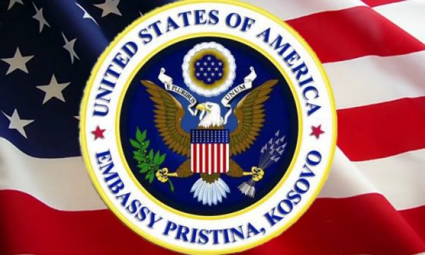 Ambasada e Amerikës në Kosovë bën këtë thirrje në ditën e Shën Valentinit