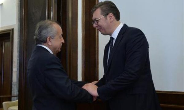 Shefi i UNMIK-ut takon Vuçiqin, Kosova ankohet në OKB