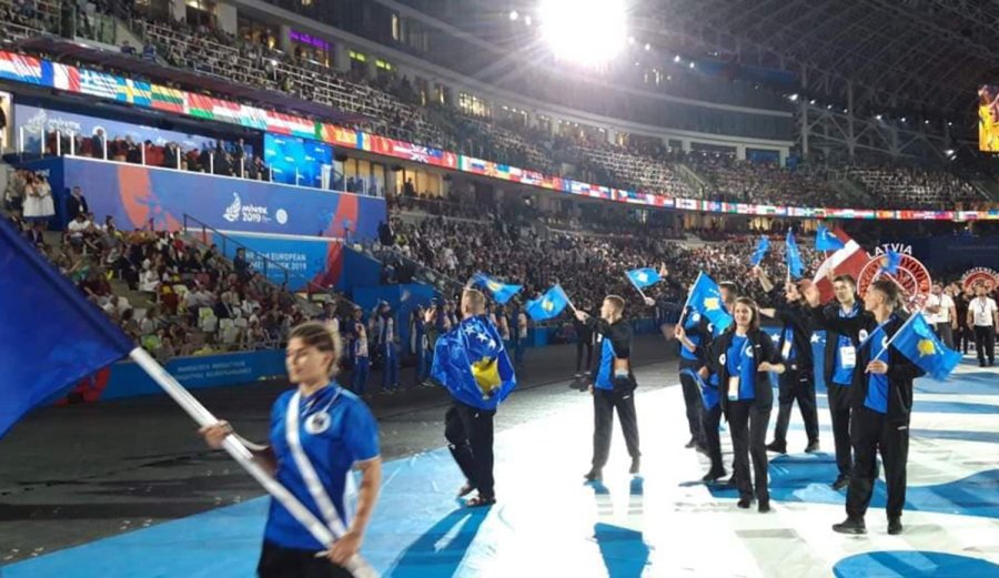 Kosova ndalon pjesëmarrjen e Vuçiqit në hapjen e Lojërave Sportive Evropiane