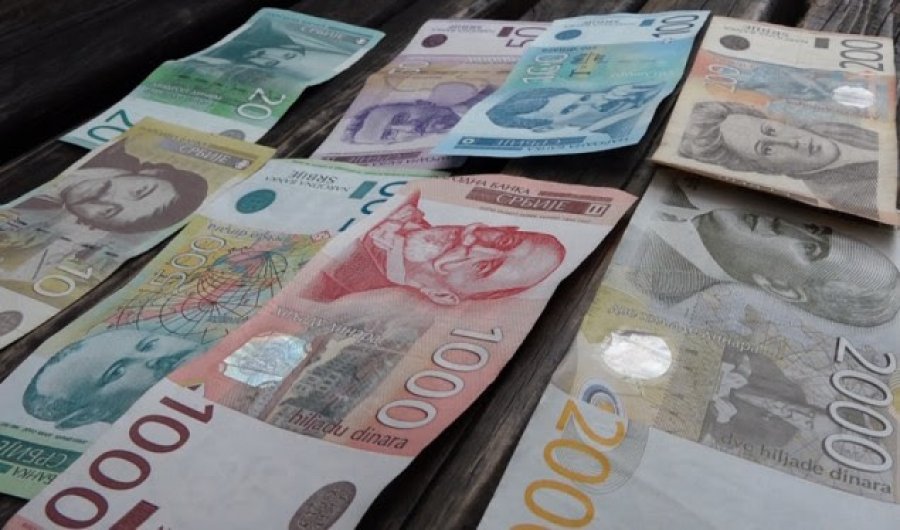 Përdorimi i monedhës së Serbisë në Kosovë është shkelje kushtetuese