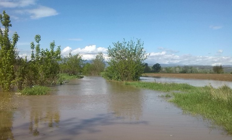 Vërshime edhe në rajonin e Kumanovës në Maqedoninë e Veriut!