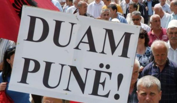 Mustafa: Numri i të punësuarve në Kosovë ka pësuar rënie drastike
