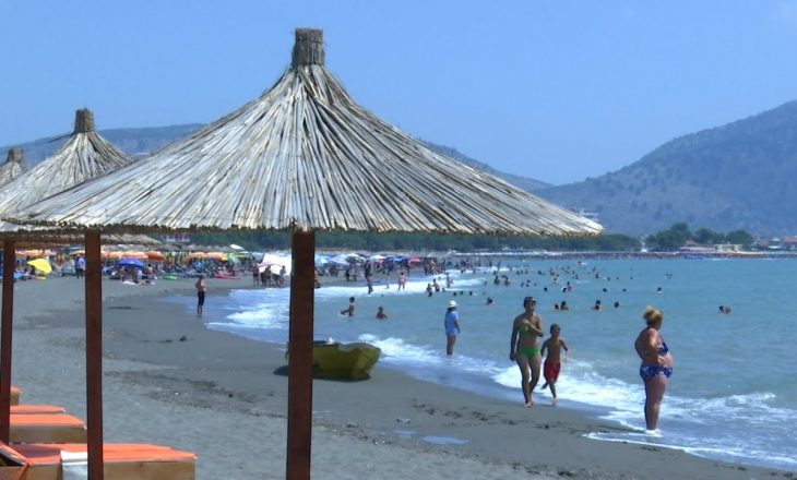 Pamje nga mbytja e një personi në plazhin e Velipojës