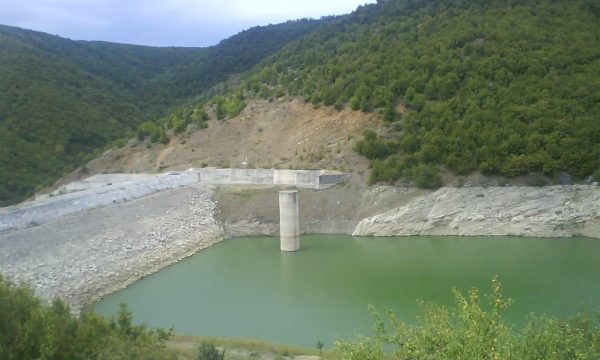 Shteret liqeni, krizë për ujë në Gjilan