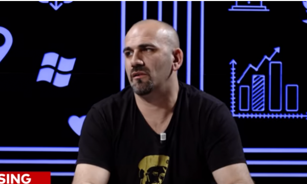 Alush Agushi i përgjigjet Shefqet Kabashit: S’kam dhënë kurrfarë urdhri për vrasje, po akuzon një psikopat
