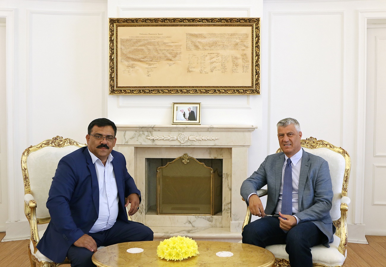 Thaçi vazhdon konsultimet me partitë e pakicave
