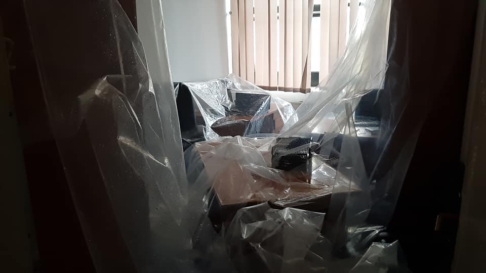 Shiu i madh dëmton Fakultetin e Filologjisë në UP / FOTO