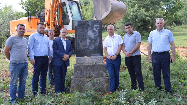 Në 100 vjetorin e masakrës së Gurbardhit, filloi rregullimi i varrezave të 22 martirëve