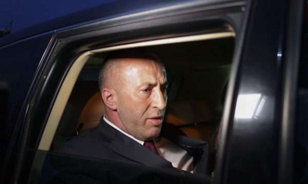 Ramush Haradinaj tregon bisedën e tij me Millosheviqin në burgun e Hagës