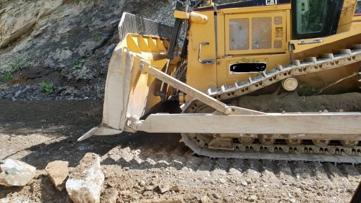 Shqiptarit në Shtërpcë ia djegin bagerin