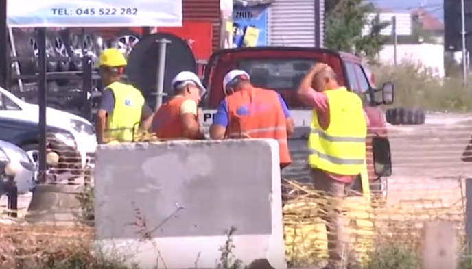 “Punimet në rrugën Prishtinë-Mitrovicë janë vonuar nga mungesa trevjeçare e financimit”