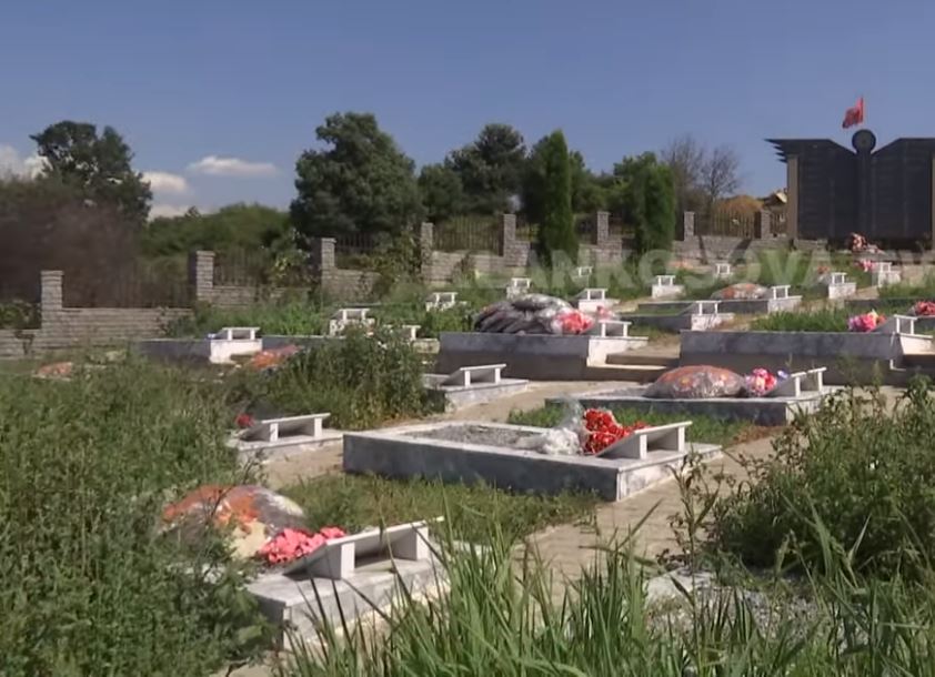 Serbi i arrestuar dyshohet për masakrën e Sllovisë
