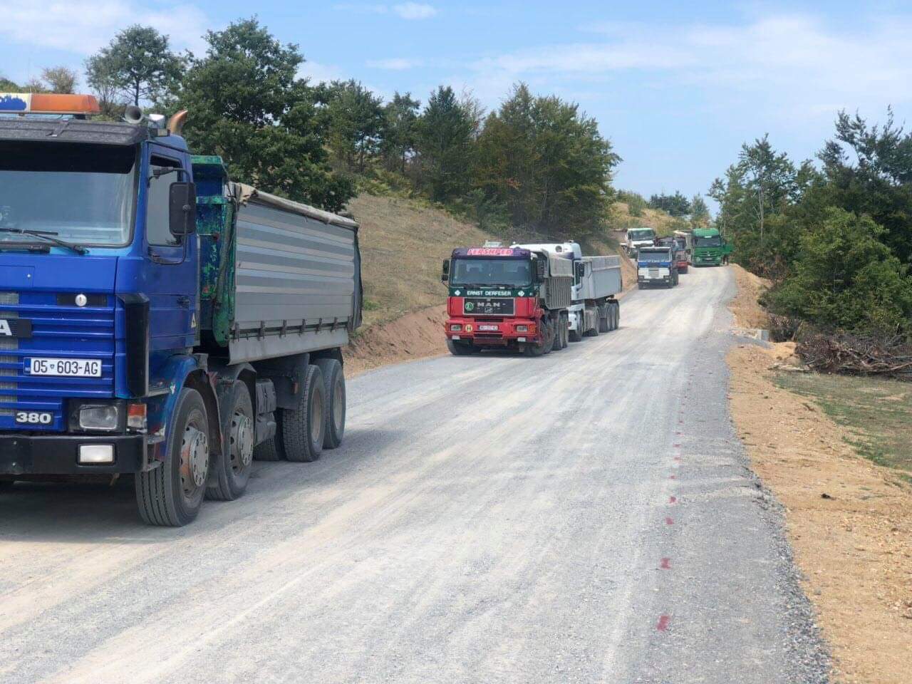 Filloi asfaltimi i rrugës Muqivërrc -Kranidell – Selishtë, komuna e Kamenicës