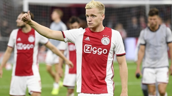 Van de Beek: Reali fantastik, po nuk largohem nga Ajaxi