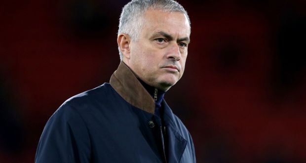 Jose Mourinho pa frena: Vetëm hajdutët ankohen për ‘VAR’