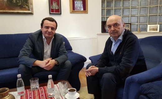 Karrigia që ndan LDK-në me Vetëvendosjen