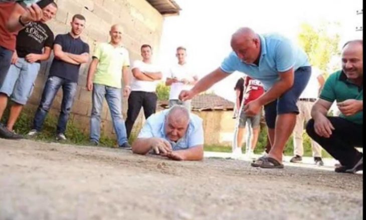 Në Rahovec organizohet lojë me klikera për t’i kujtuar kohërat e vjetra