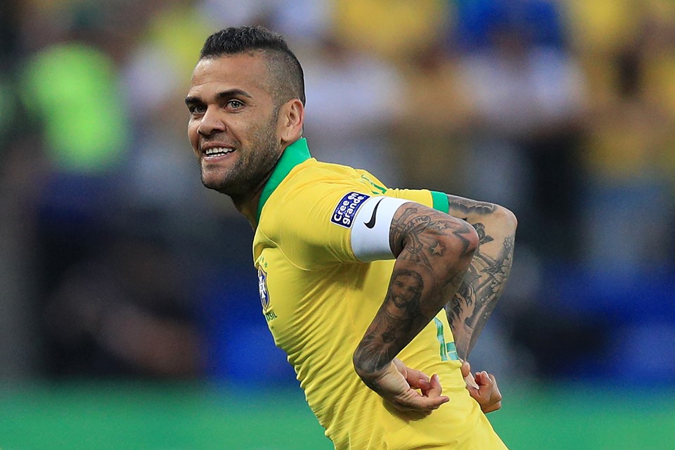 ZYRTARE: Dani Alves bëhet me skuadër të re