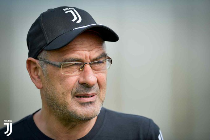 Juventus me komunikatë zyrtare për Maurizio Sarrin