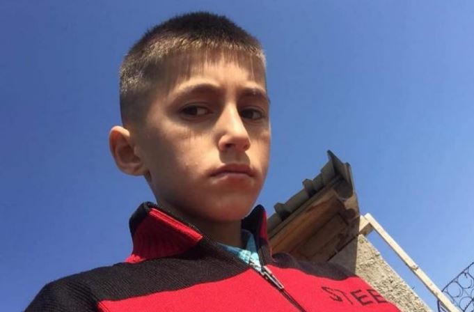 11 vjeçari, Getuar Restelica ka nevojë për ndihmë