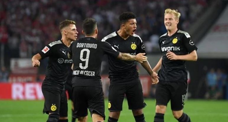 Talenti i Dortmundit thyen rekordin gjysmëshekullor të Bundesligës