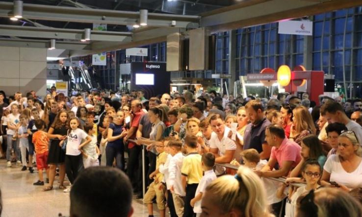 Mbërrin grupi i parë i haxhive të Kosovës