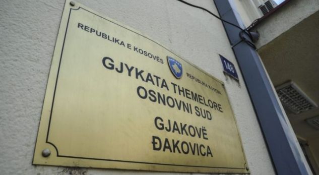 Vodhi rreth 24 mijë euro në institucionin ku punonte, 1 vit burg për arkëtaren