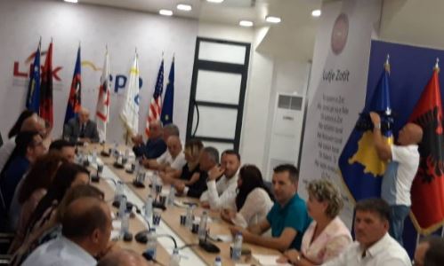 Fillon mbledhja e Kryesisë së LDK’së