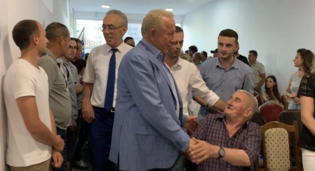 Mitrovicë: Edhe pas ikjes së Bahtirit, Pacolli thotë se AKR mbetet e fuqishme