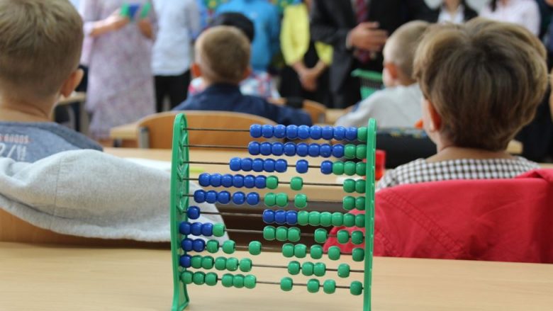Për herë të parë edhe logopedët do të angazhohen në shkolla