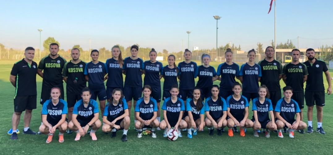 Kosova U19 zhvilloi stërvitjen e parë në Antalya, të mërkurën dueli me danezet