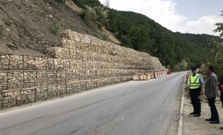 Mbyllet përkohësisht rruga Kaçanik – Hani i Elezit, njofton MI