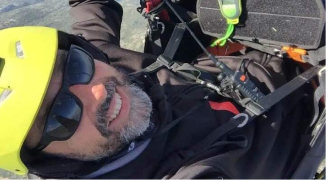 Artan Venhari është personi që gjeti vdekjen me parashutë në Prizren
