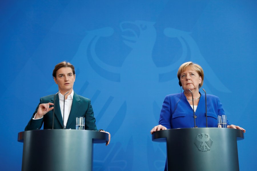 Bërnabiqi nuk pajtohet me Merkelin për çështjen e Kosovës