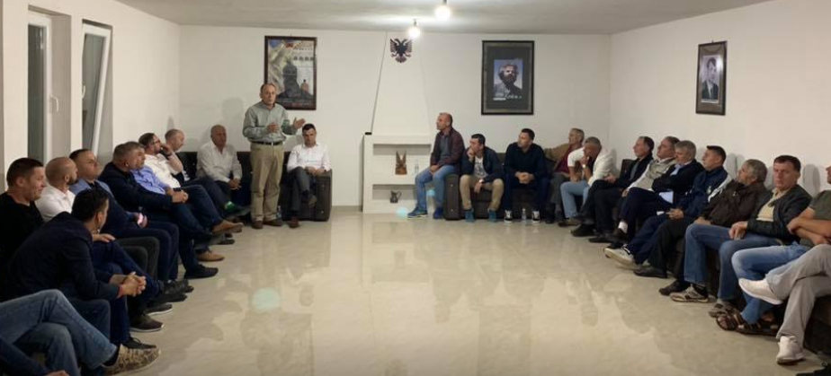 Shala: Qytetarët po i besojnë vizionit dhe vendosmërisë së liderit Kadri Veseli