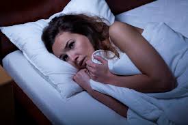 Personat që vuajnë nga kjo lloj alergjie, të bëjnë kujdes me gjumin