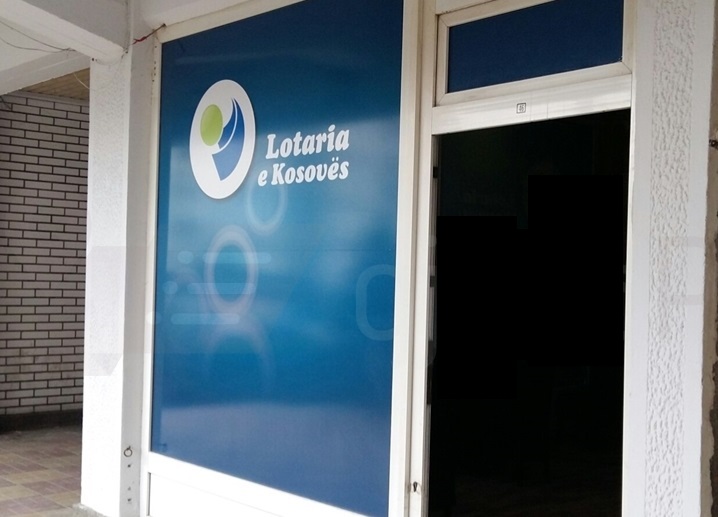 Rreth 65 punëtor të Lotarisë së Kosovës pa paga që nga muaji maj