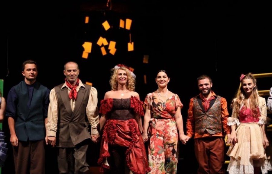 ‘Koprraci’ i Ferizajt hapi Festivalin Ndërkombëtar të Teatrit në Kajro