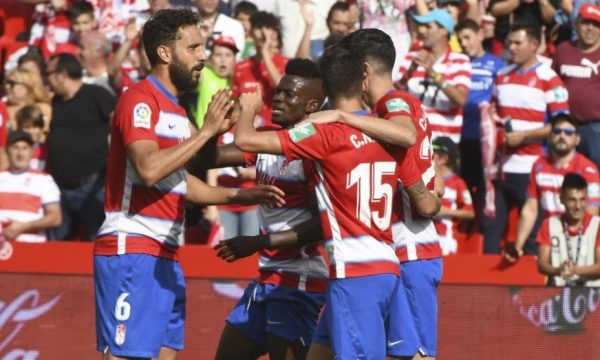 Granada, lidere e La Ligës për herë të parë në histori