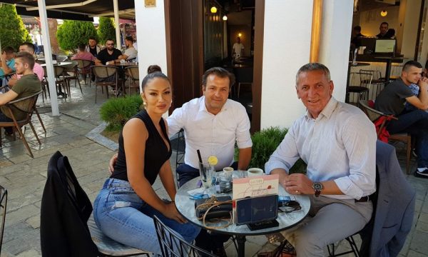 Kështu e falënderon Anton Quni Adelina Ismailin për mbështetje