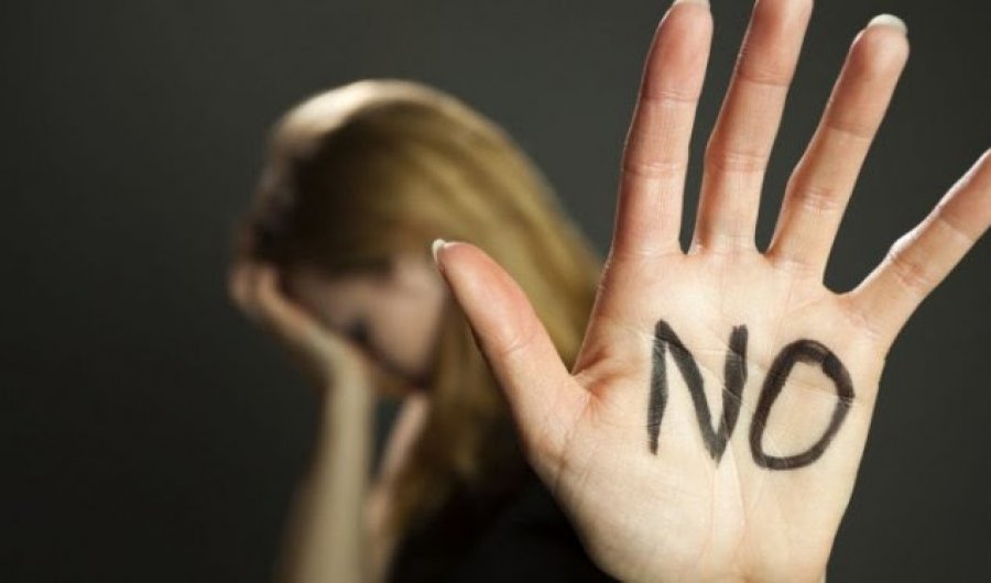 Gratë në Kosovë nuk gëzojnë qasje të barabartë në drejtësi në krahasim me burrat