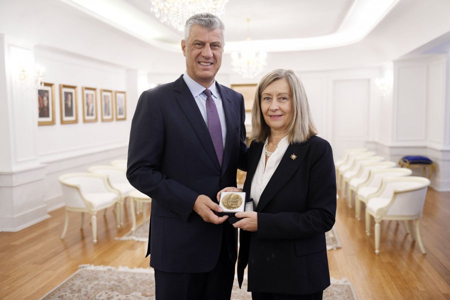 Thaçi priti senatoren franceze Conway-Mouret, shfaq shpresën për përkrahje konkrete nga BE-ja